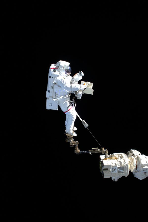 First Person to Walk in Space: Russian Cosmonaut Alexei Leonov and Those Who Came After Him First Person to Walk in Space: Russian Cosmonaut Alexei Leonov and Those Who Came After Him - Sputnik International