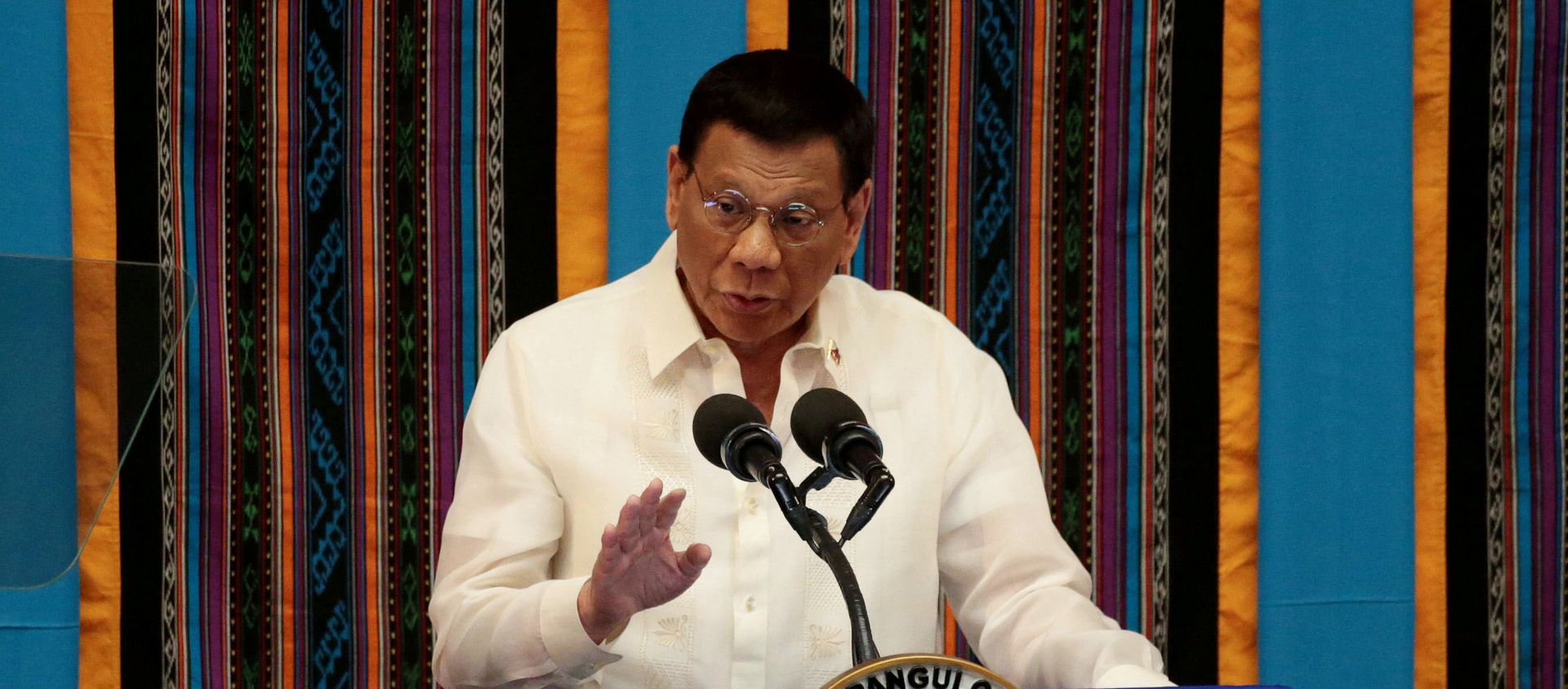 Philippine President Rodrigo Duterte gestures during his fourth State of the Nation Address at the Philippine Congress in Quezon City, Metro Manila, Philippines July 22, 2019. Philippine President Rodrigo Duterte gestures during his fourth State of the Nation Address at the Philippine Congress in Quezon City, Metro Manila, Philippines July 22, 2019. - Sputnik International, 1920, 02.04.2020