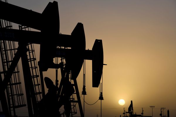 America's Top Oil Rivals Russia and Saudi Arabia May Have Just Saved US Shale: Here's Why - Sputnik International