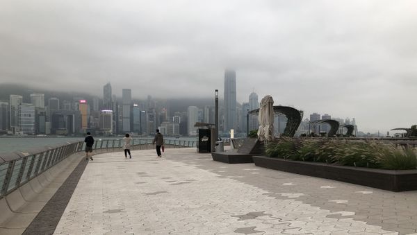 Hong Kong’s iconic Avenue of Stars almost deserted after the city’s complete ban on non-resident entry. Hong Kong’s iconic Avenue of Stars almost deserted after the city’s complete ban on non-resident entry. - Sputnik International