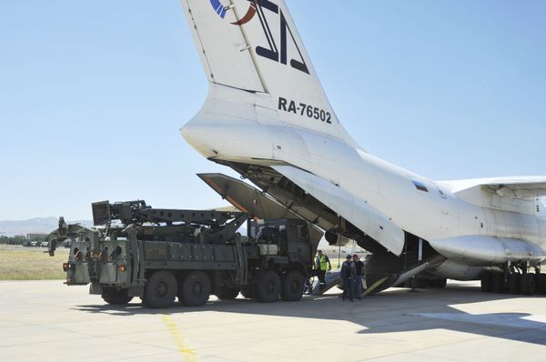 Iraqi Govt Reportedly Urges Purchase of Russian S-400s Despite US Warnings of Fallout From the Deal - Sputnik International