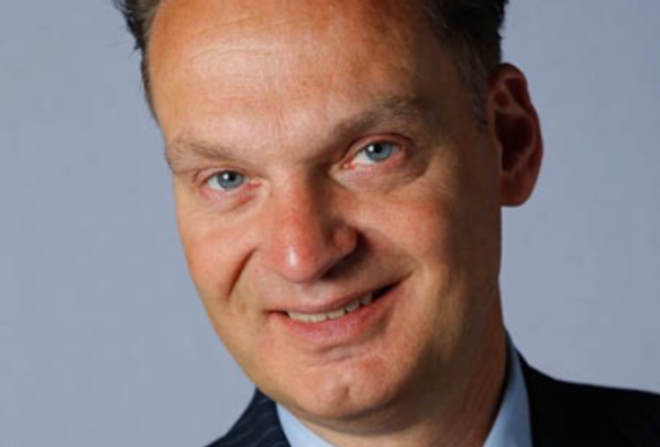 Eric van de Beek - Sputnik International