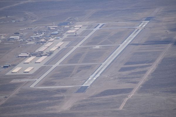 Photos: US Pilot Snaps New Images of Secretive Area 51, Tonopah Test Range Sites - Sputnik International