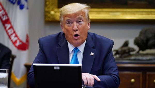 U.S. President Donald Trump participates in a small business relief update conference call virtual event with banking executives to discuss the U.S. government's rescue program for businesses hurt by the coronavirus, in the Roosevelt Room at the White House in Washington, U.S., April 7, 2020 - Sputnik International