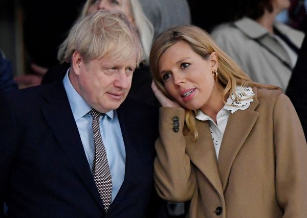 Melania Trump Calls Boris Johnson's Girlfriend, Conveys Wishes for 'Speedy Recovery' from COVID-19 Melania Trump Calls Boris Johnson's Girlfriend, Conveys Wishes for 'Speedy Recovery' from COVID-19 - Sputnik International