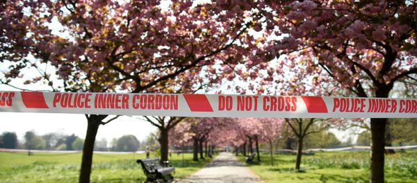 A police cordon is seen in Greenwich Park as the spread of the coronavirus disease (COVID-19) continues, London, Britain, April 10, 2020. - Sputnik International