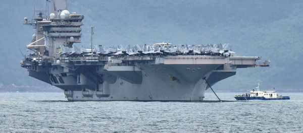 The USS Theodore Roosevelt (CVN-71) is pictured as it enters the port in Da Nang, Vietnam, March 5, 2020 The USS Theodore Roosevelt (CVN-71) is pictured as it enters the port in Da Nang, Vietnam, March 5, 2020 - Sputnik International