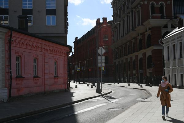 Phantasmagoric Views of Empty Moscow Amid COVID-19 Pandemic Phantasmagoric Views of Empty Moscow Amid COVID-19 Pandemic - Sputnik International