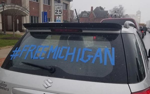 Michigan citizens protest stay-at-home order on 15 April 2020 - Sputnik International