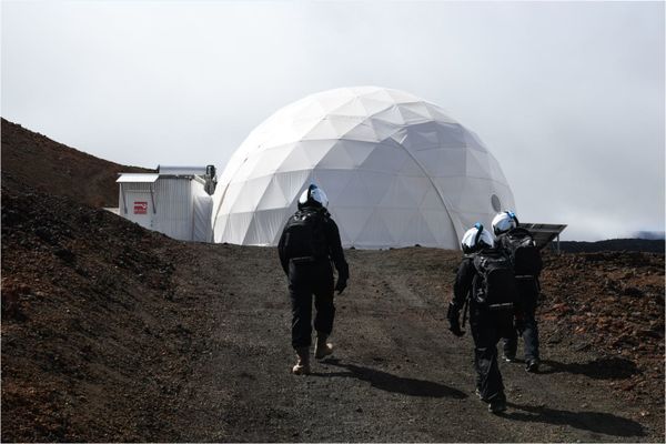 NASA Explorer & Round the World Sailor Give Tips on How to Stay Sane During COVID-19 Self-Isolation - Sputnik International