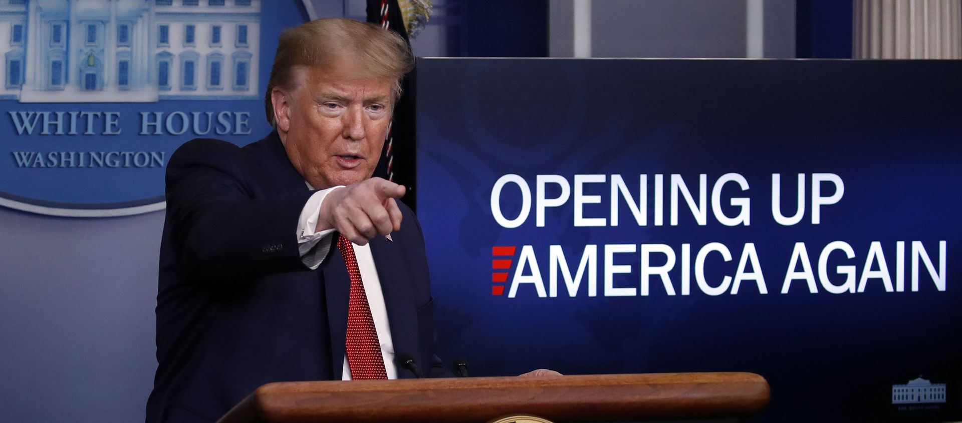 President Donald Trump in the James Brady Press Briefing Room of the White House - Sputnik International, 1920, 17.05.2020