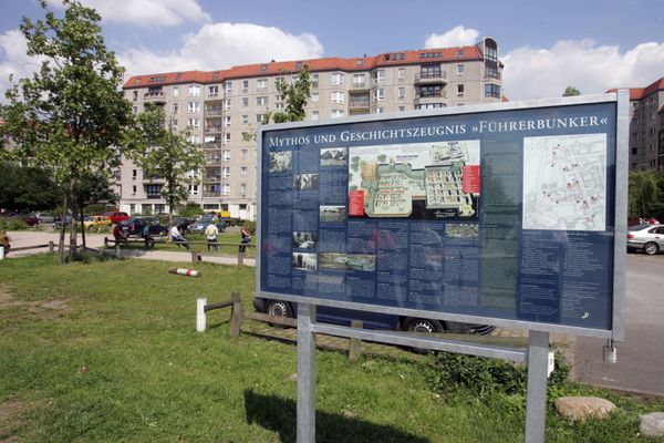 Shelter and Grave: The Story of Hitler's Underground Bunker in Berlin - Photos Shelter and Grave: The Story of Hitler's Underground Bunker in Berlin - Photos - Sputnik International