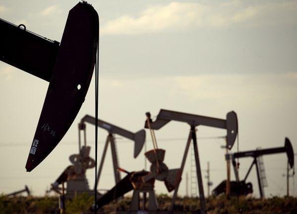 Trump Administration Offers Energy Companies Steep Royalty Cuts Amid COVID-19 Pandemic - Sputnik International
