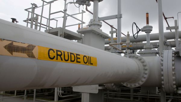 A maze of crude oil pipes and valves is pictured during a tour by the Department of Energy at the Strategic Petroleum Reserve in Freeport, Texas, U.S. June 9, 2016 A maze of crude oil pipes and valves is pictured during a tour by the Department of Energy at the Strategic Petroleum Reserve in Freeport, Texas, U.S. June 9, 2016 - Sputnik International