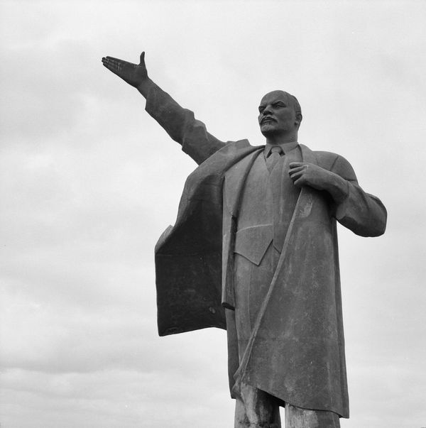 From the Arctic to Antarctica: Lenin Monuments Around the World - Sputnik International