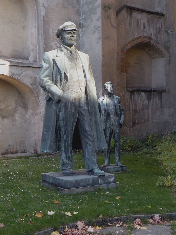 From the Arctic to Antarctica: Lenin Monuments Around the World - Sputnik International