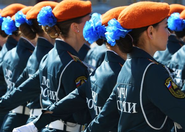 Beauties in Uniform: Stunning Russian Servicewomen During Victory Day Rehearsals Beauties in Uniform: Stunning Russian Servicewomen During Victory Day Rehearsals - Sputnik International
