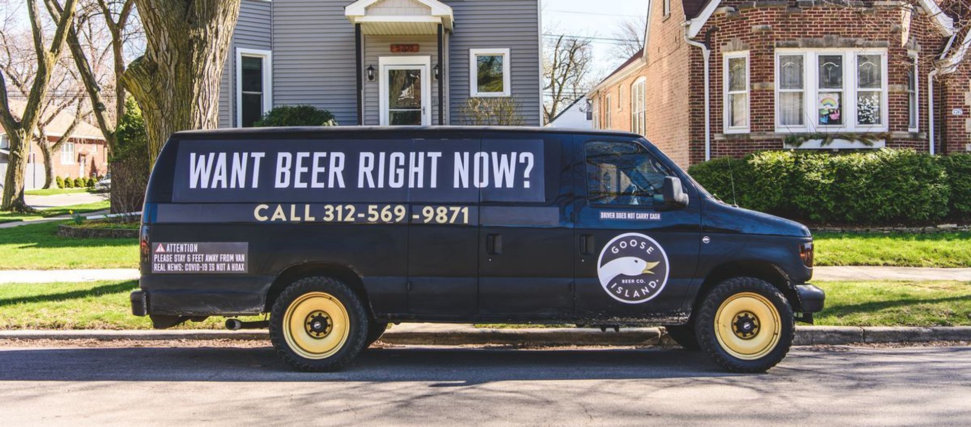 Goose Island’s roaming beer van Goose Island’s roaming beer van - Sputnik International, 1920, 28.04.2020