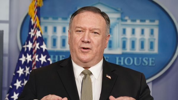 U.S.  Secretary of State Mike Pompeo addresses the daily coronavirus task force briefing at the White House in Washington, U.S., April 8, 2020 - Sputnik International