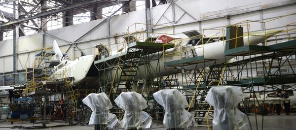 Construction of a long-range supersonic missile bomber Tu-22M3 at the Kazan Aircraft Plant Construction of a long-range supersonic missile bomber Tu-22M3 at the Kazan Aircraft Plant - Sputnik International