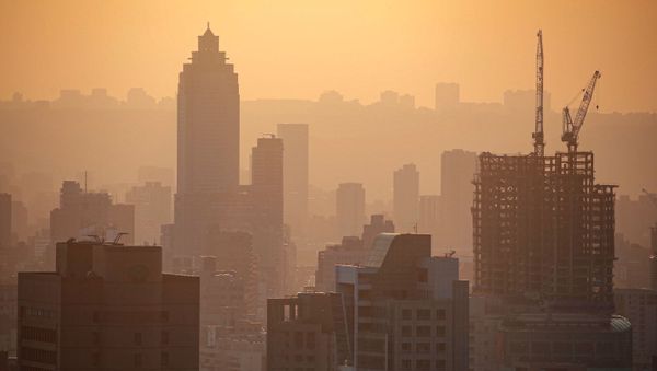 General view of the city during sunset hour in Taipei, Taiwan, April 29, 2020 - Sputnik International
