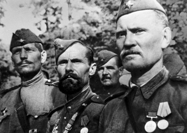 Soldiers of the Red Army during World War II, 1943 Soldiers of the Red Army during World War II, 1943 - Sputnik International