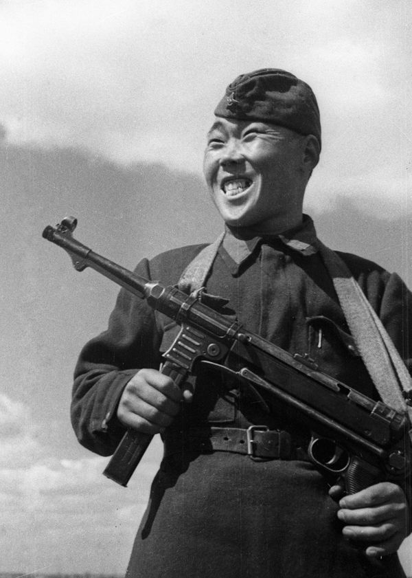 Sniper Maxim Passar, a Nanai by nationality, who killed 236 enemy soldiers and officers during the defence of Stalingrad Sniper Maxim Passar, a Nanai by nationality, who killed 236 enemy soldiers and officers during the defence of Stalingrad - Sputnik International