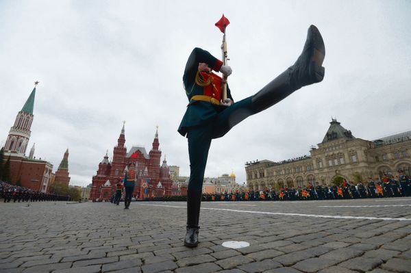 Protecting the Peace: Best Photos From WWII Victory Celebrations Through the Ages - Sputnik International