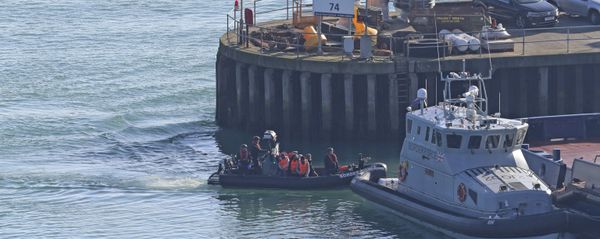 A Border Force boat returns to Dover, Kent, England - Sputnik International