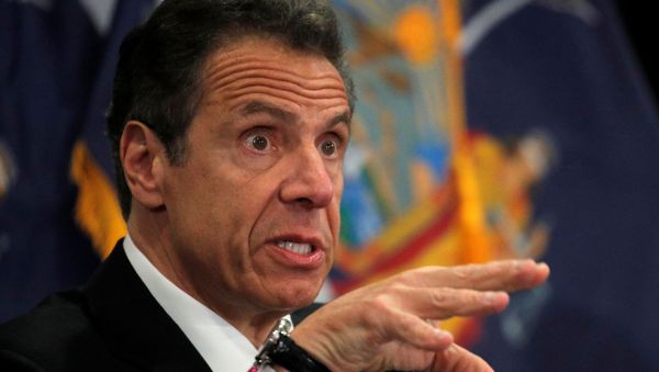 New York Governor Andrew Cuomo speaks at a daily briefing at North Shore University Hospital, during the outbreak of the coronavirus disease (COVID-19) in Manhasset, New York, U.S., May 6, 2020. - Sputnik International