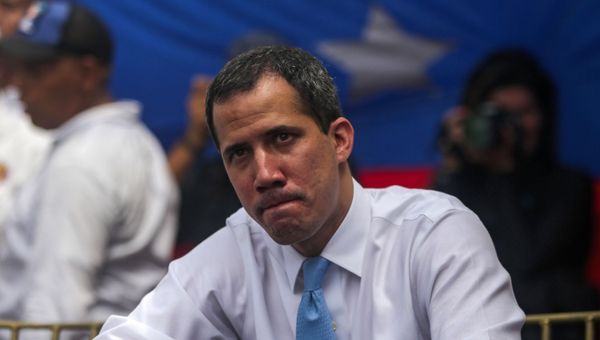 Venezuelan opposition leader Juan Guaido gestures during a rally in the framework of a demonstration heading to the National Assembly, at Las Mercedes district, in eastern Caracas, on March 10, 2020 - Sputnik International