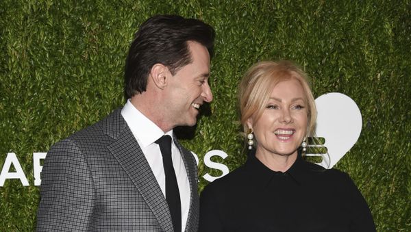 Actor Hugh Jackman and wife Deborra-Lee Furness attend the God's Love We Deliver Golden Heart Awards at Spring Studios on 16 October 2018, in New York. - Sputnik International