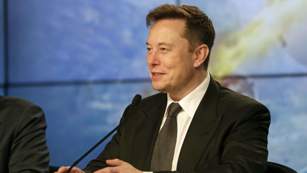 Elon Musk, founder, CEO, and chief engineer/designer of SpaceX speaks during a news conference after a Falcon 9 SpaceX rocket test flight to demonstrate the capsule's emergency escape system at the Kennedy Space Center in Cape Canaveral, Fla., Sunday, Jan. 19, 2020 Elon Musk, founder, CEO, and chief engineer/designer of SpaceX speaks during a news conference after a Falcon 9 SpaceX rocket test flight to demonstrate the capsule's emergency escape system at the Kennedy Space Center in Cape Canaveral, Fla., Sunday, Jan. 19, 2020 - Sputnik International