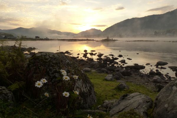 From Dead Lake to Mountain Devil's Finger: Glimpse of Mysterious Russian Region of Altai - Sputnik International