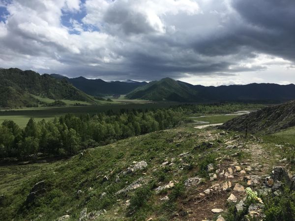 From Dead Lake to Mountain Devil's Finger: Glimpse of Mysterious Russian Region of Altai - Sputnik International