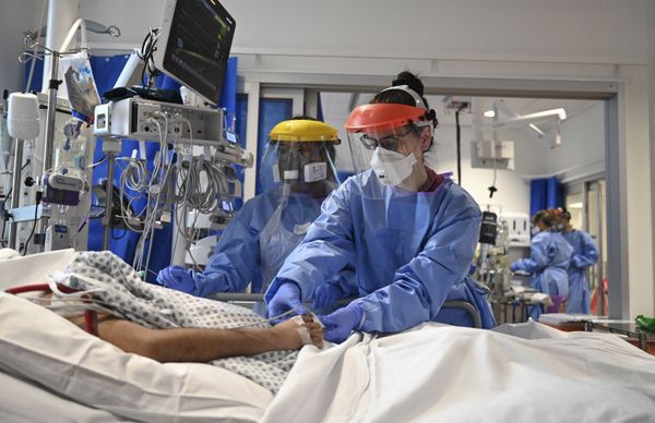 UK Gov’t Slammed by Spending Watchdog for Lack of Strategy to Restock PPE Ahead of 2nd COVID-19 Wave UK Gov’t Slammed by Spending Watchdog for Lack of Strategy to Restock PPE Ahead of 2nd COVID-19 Wave - Sputnik International