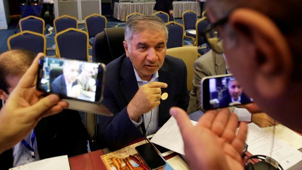 FILE PHOTO: Iran's OPEC governor Hossein Kazempour Ardebili talks to the media at the OPEC Ministerial Monitoring Committee in Algiers, Algeria September 23, 2018 - Sputnik International