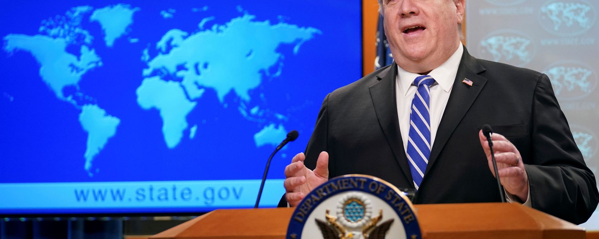 U.S. Secretary of State Mike Pompeo speaks about the coronavirus disease (COVID-19) during a media briefing at the State Department in Washington, U.S., May 6, 2020 U.S. Secretary of State Mike Pompeo speaks about the coronavirus disease (COVID-19) during a media briefing at the State Department in Washington, U.S., May 6, 2020 - Sputnik International, 1920, 02.06.2020