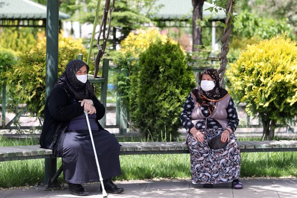 Keeping Virus at Bay: How People Across the Globe Respect Social Distancing Rules - Sputnik International