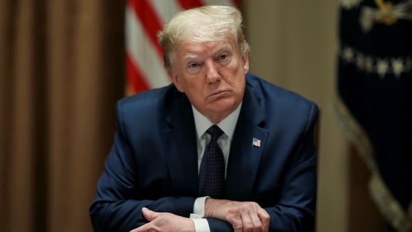 U.S. President Donald Trump holds a meeting on opportunity zones in the Cabinet Room of the White House in Washington, U.S., May 18, 2020. - Sputnik International