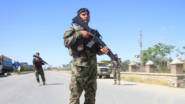 Afghan National Army forces stand guard in Ghazni province, Afghanistan May 18, 2020.  - Sputnik International