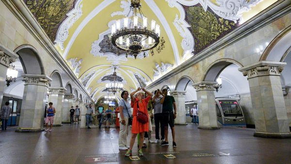 Underground Architectural Wonder: Moscow Metro Celebrates 85th Anniversary - Sputnik International