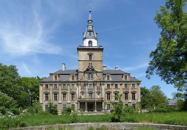 Nazi Officer’s Diary Reveals Possible Location of Tonnes of Gold Underneath Ancient German Castle Nazi Officer’s Diary Reveals Possible Location of Tonnes of Gold Underneath Ancient German Castle - Sputnik International