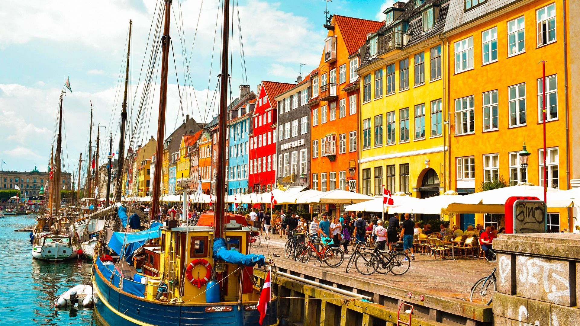 A view of the Nyhavn district in Copenhagen, Denmark A view of the Nyhavn district in Copenhagen, Denmark - Sputnik International, 1920, 09.04.2021