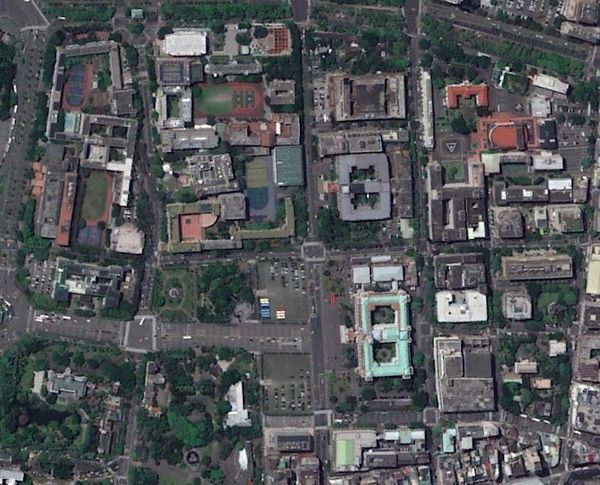 Photos: Chinese Army Training Ground Has Full-Scale Model of Taiwan’s Presidential Palace - Sputnik International