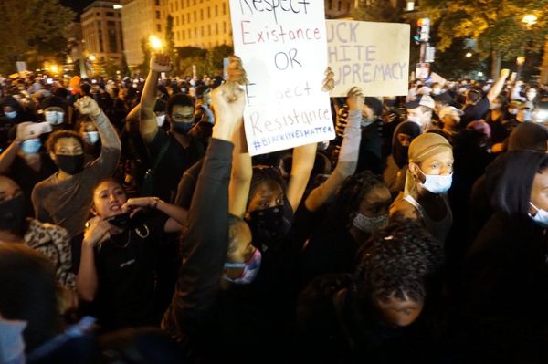 'Black Lives Matter': Washington, DC in Flames as George Floyd Riots Rage on - Sputnik International