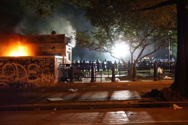 'Black Lives Matter': Washington, DC in Flames as George Floyd Riots Rage on - Sputnik International
