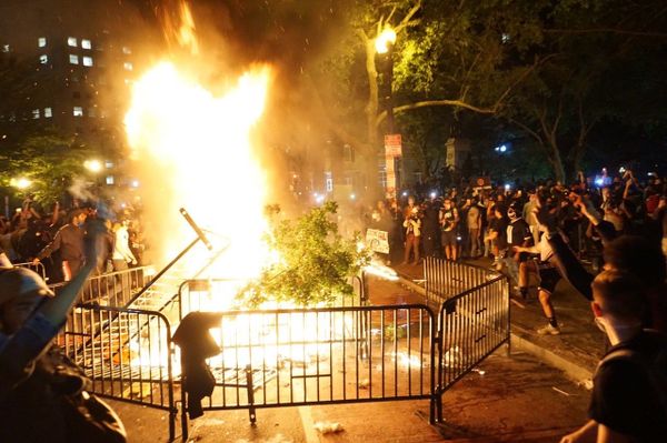 'Black Lives Matter': Washington, DC in Flames as George Floyd Riots Rage on - Sputnik International