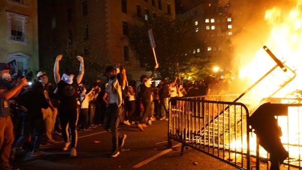 'Black Lives Matter': Washington, DC in Flames as George Floyd Riots Rage on - Sputnik International