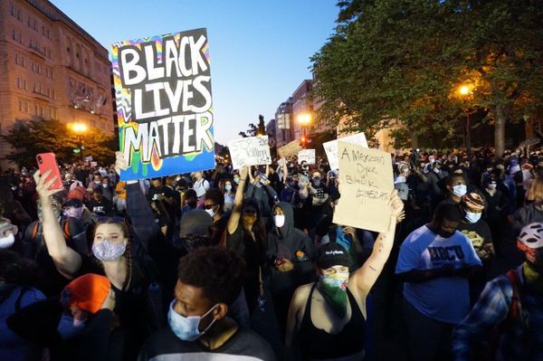 'Black Lives Matter': Washington, DC in Flames as George Floyd Riots Rage on - Sputnik International